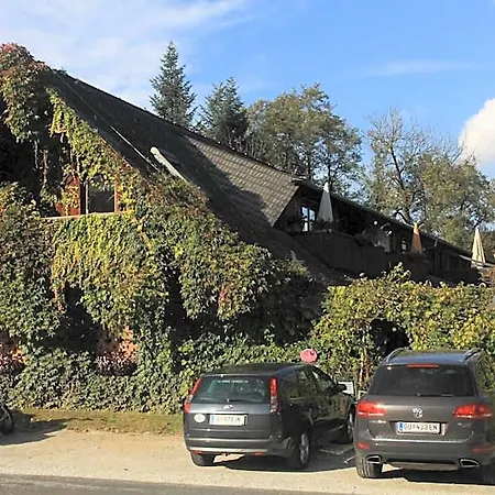 Und Freizeitanlage Rauch-hof Greisdorf