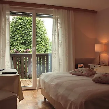 Und Freizeitanlage Rauch-hof Hotel *